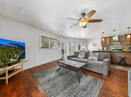 890 Tanglewood Drive, South Lake Tahoe, CA 96150 Photo