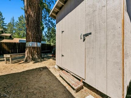 890 Tanglewood Drive, South Lake Tahoe, CA 96150 Photo