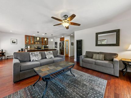 890 Tanglewood Drive, South Lake Tahoe, CA 96150 Photo