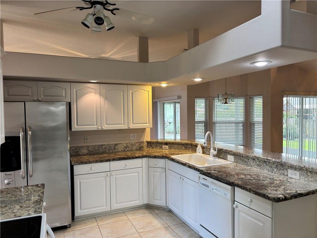 650 S Easy Street, Sebastian, FL 32958 Photo
