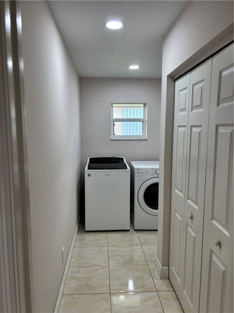 650 S Easy Street, Sebastian, FL 32958 Photo