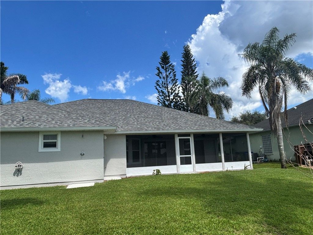 650 S Easy Street, Sebastian, FL 32958 Photo