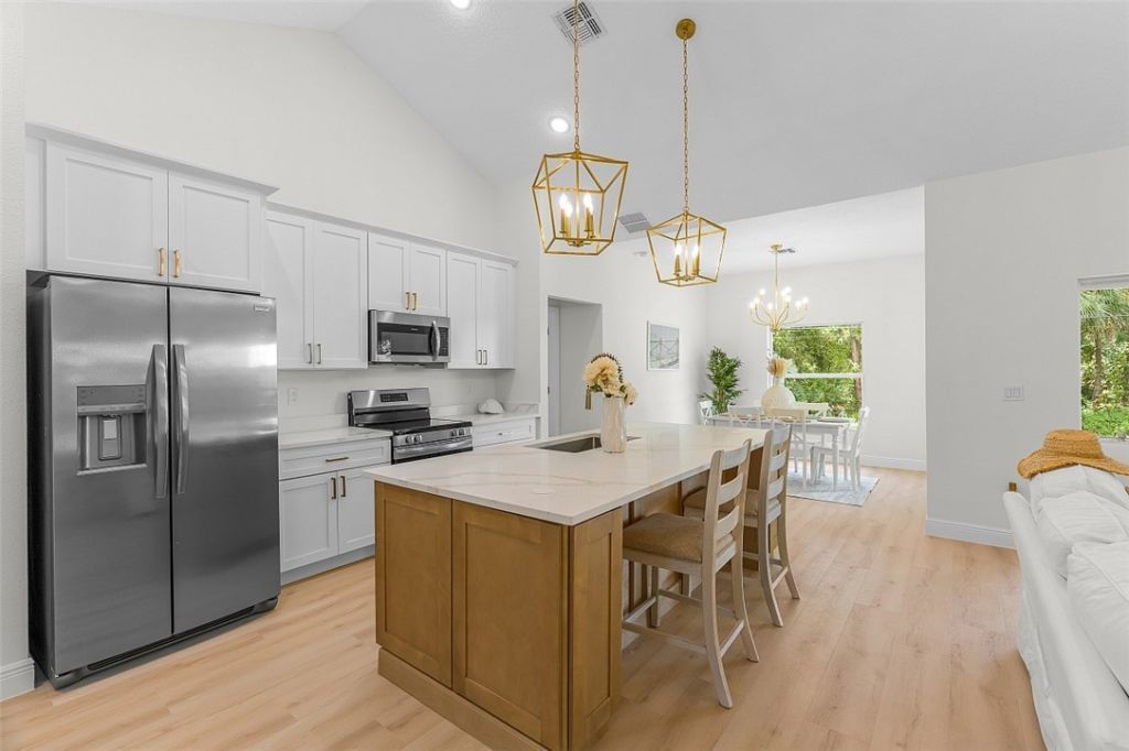9365 107th Avenue, Vero Beach, FL 32967 Photo