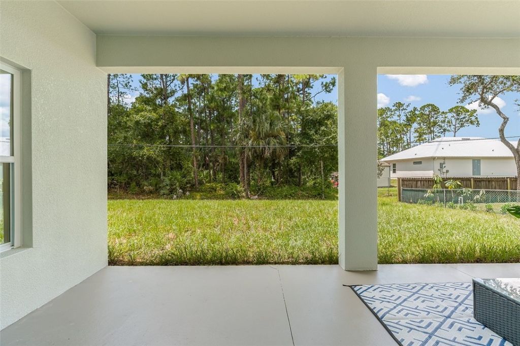 9365 107th Avenue, Vero Beach, FL 32967 Photo
