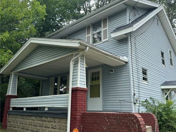 875 Mckinley Avenue , Akron, OH 44306