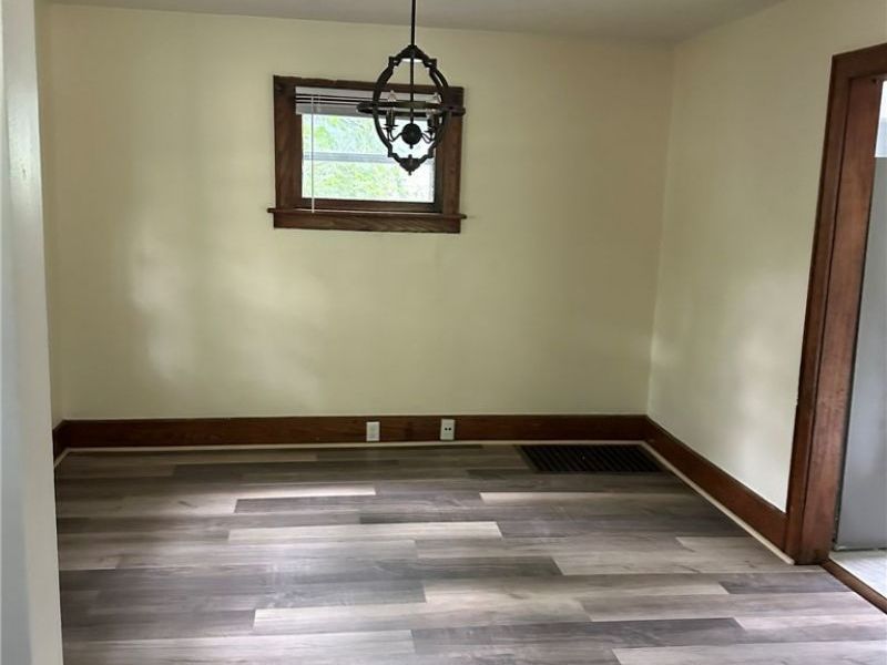 875 Mckinley Avenue , Akron, OH 44306 Photo 9