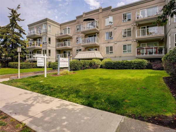 2647 Graham St, Unit #104, Victoria, BC V8T 3Y8