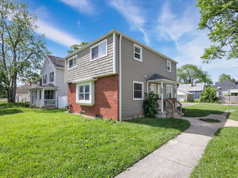 1122 E 23rd Avenue , Unit 1120, Columbus, OH 43211 Photo 2