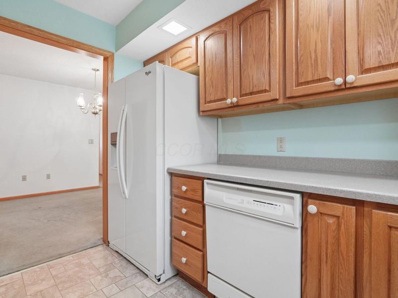 501 E Gambier Street , Unit D, Mount Vernon, OH 43050 Photo 11