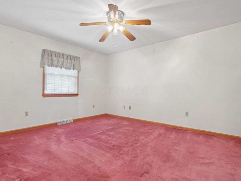 501 E Gambier Street , Unit D, Mount Vernon, OH 43050 Photo 14