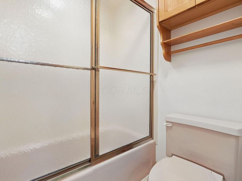 501 E Gambier Street , Unit D, Mount Vernon, OH 43050 Photo 17
