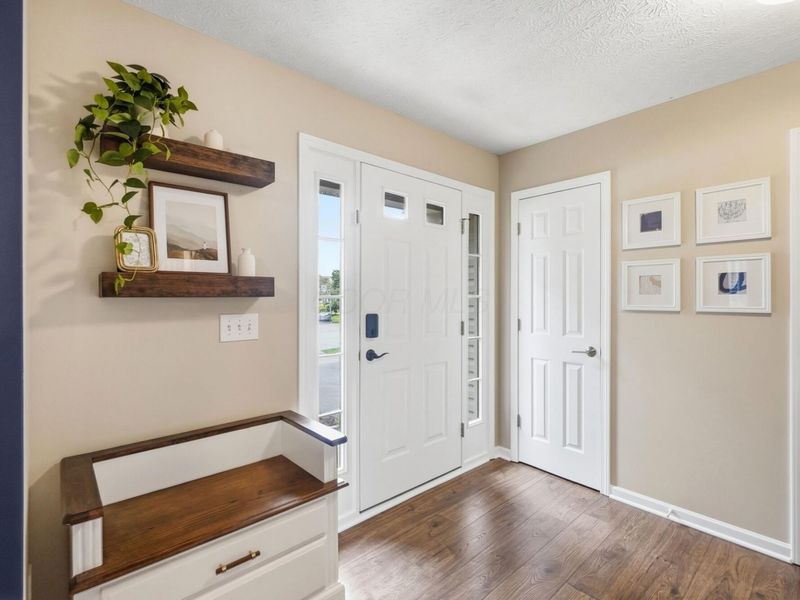 5733 Paul Talbott Circle , Grove City, OH 43123 Photo 3