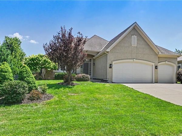 24111 W 121st Street, Olathe, KS 66061