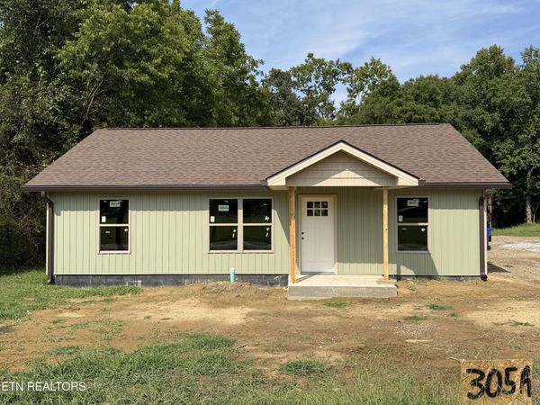 305A S Fowler St, Clinton, TN 37716