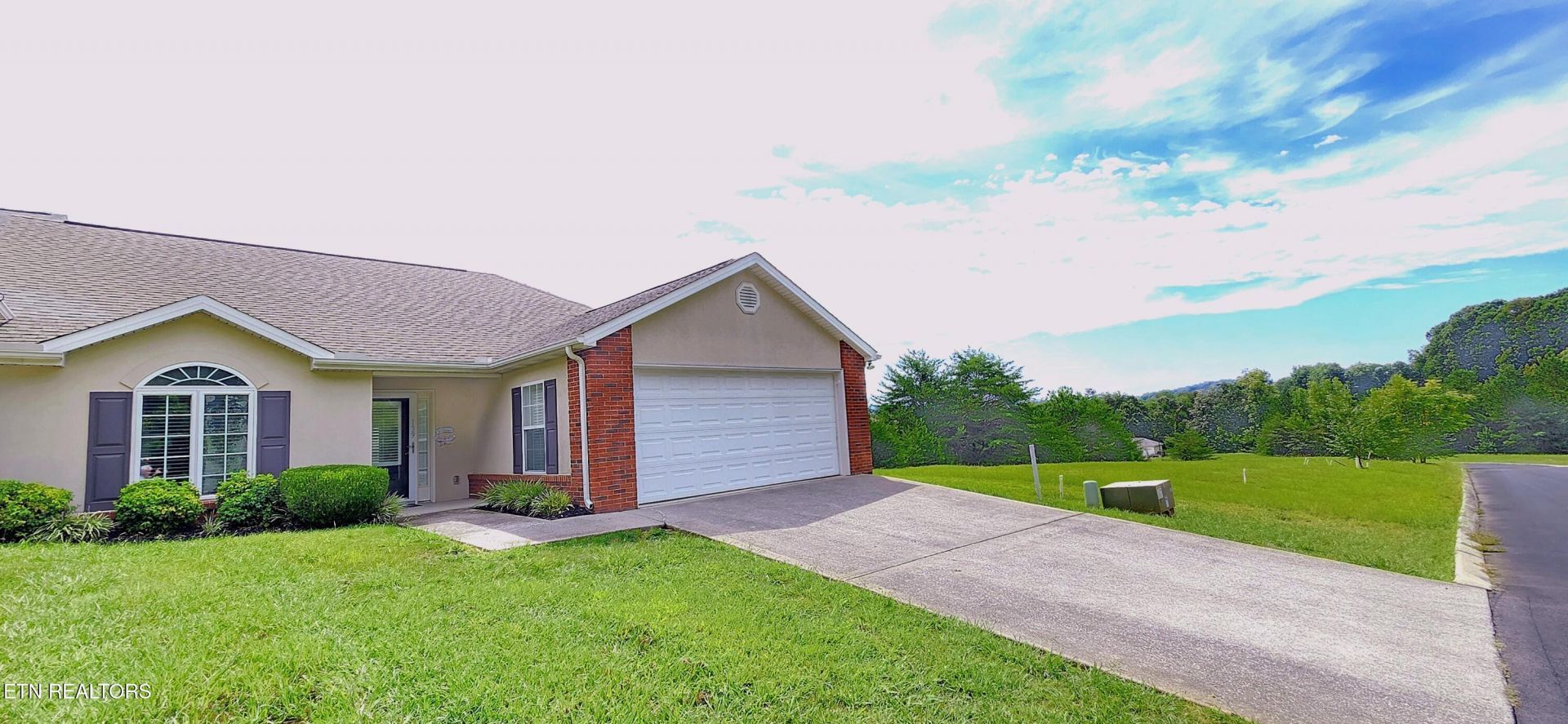 139 Linden Lane, Loudon, TN 37774 Main Photo