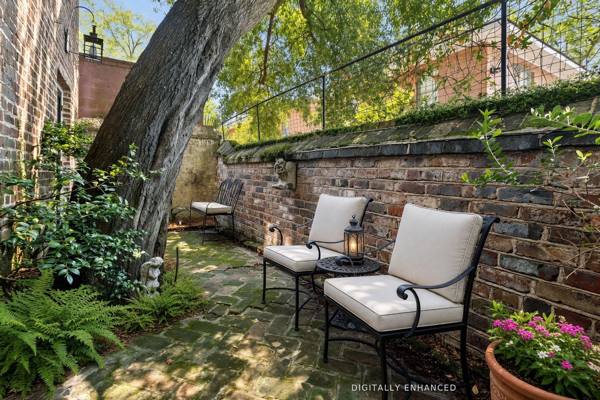 192 Ashley Avenue Photo 13