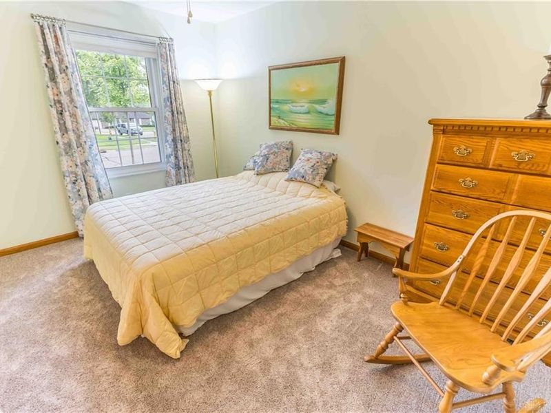 1105 Sherwood Forest Drive, West Carrollton, OH 45449 Photo 13