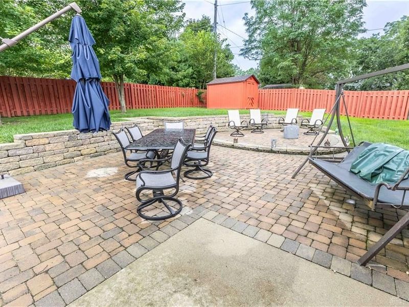 1105 Sherwood Forest Drive, West Carrollton, OH 45449 Photo 19