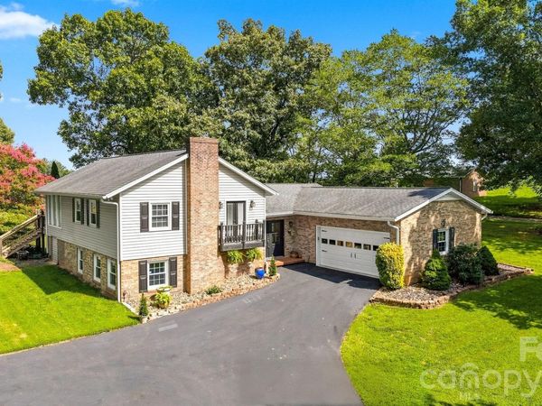 4662 Granada Hills Drive, Granite Falls, NC 28630