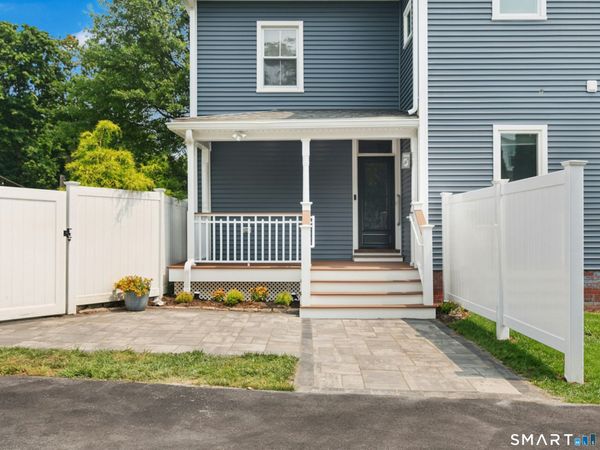 220 West , Unit B, Darien, CT 06820