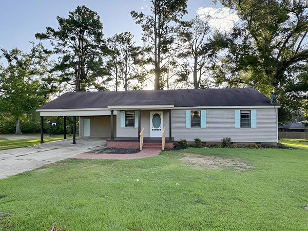 216 Sub Station Road, New Albany, MS 38652