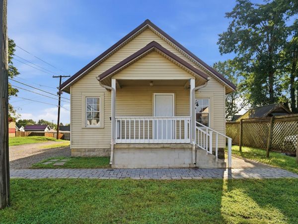 60 Mohawk Street , Newark, OH 43055