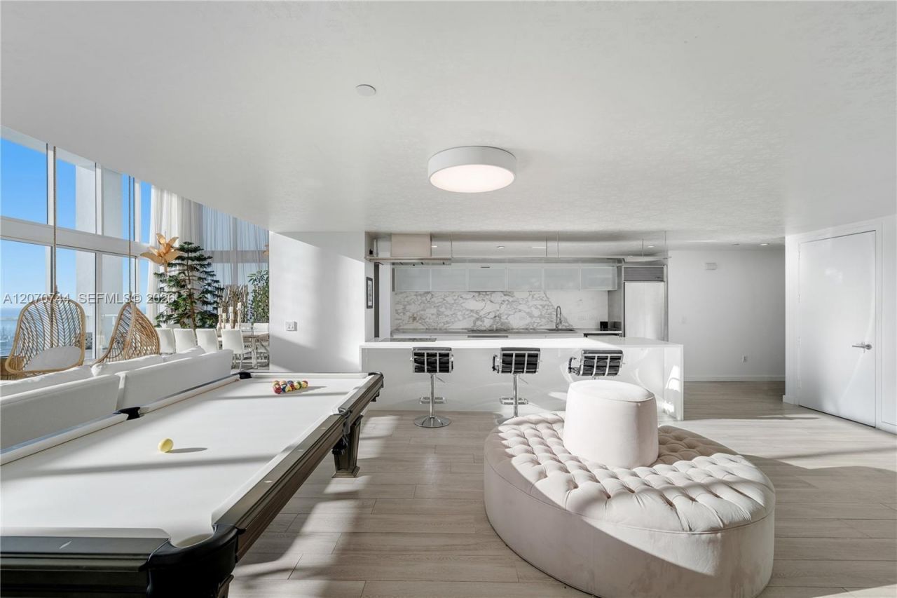 1040 Biscayne Blvd , Unit 4602, Miami, FL 33132 Photo