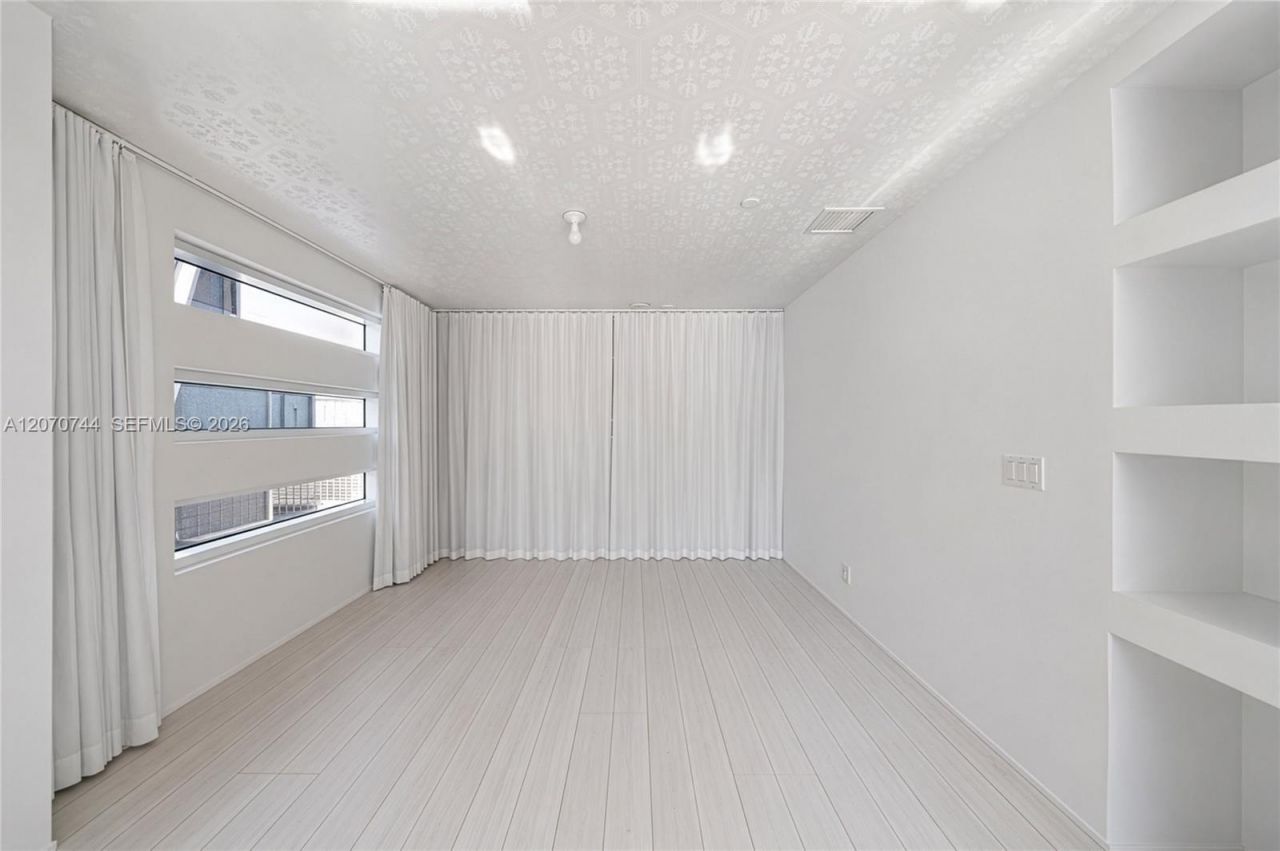 1040 Biscayne Blvd , Unit 4602, Miami, FL 33132 Photo