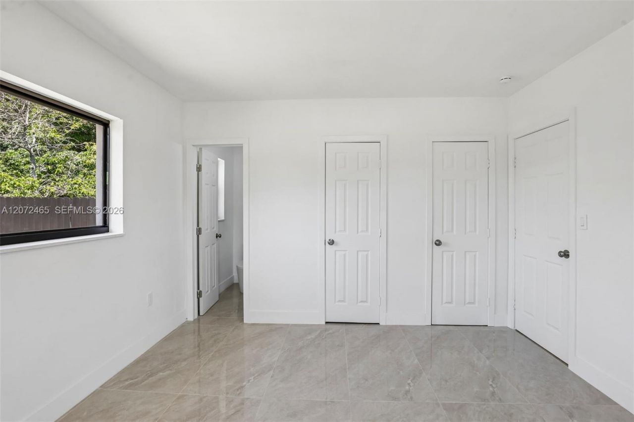 521 NW 189th Ter , Miami Gardens, FL 33169 Photo