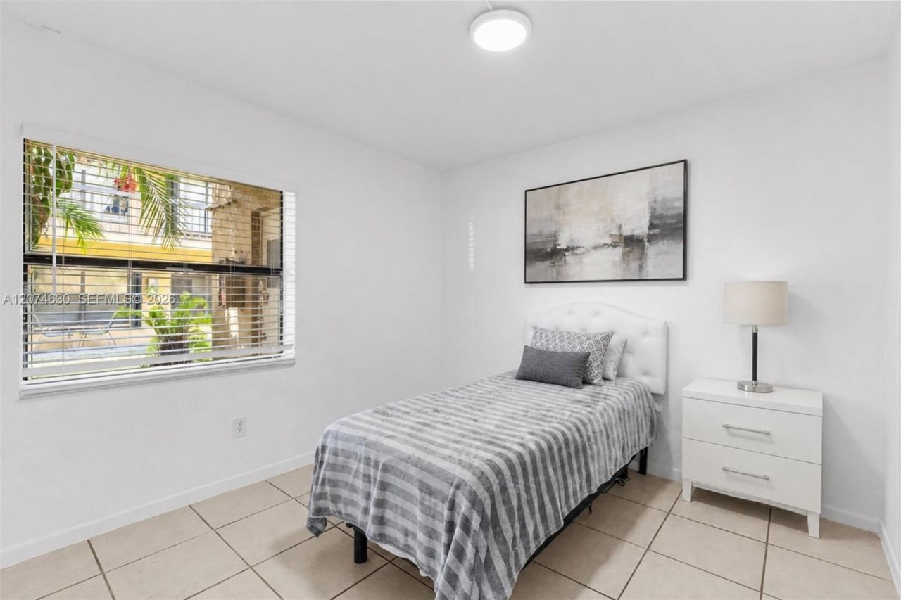 6745 W 26th Dr , Unit 103-4, Hialeah, FL 33016 Photo