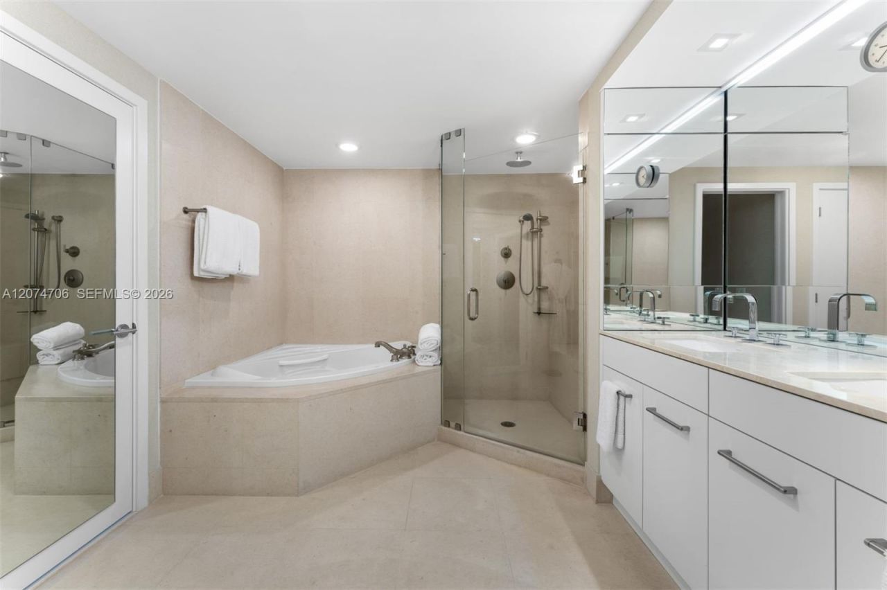 6899 Collins Ave , Unit 403, Miami Beach, FL 33141 Photo
