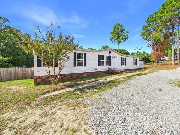142 Castle Wood, Sanford, NC 27332