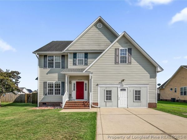 5929 Lillytrotter Drive , Hope Mills, NC 28348