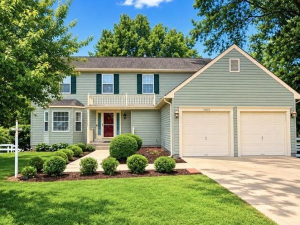 10605 ASHFORD CIRCLE , WALDORF, MD 20603
