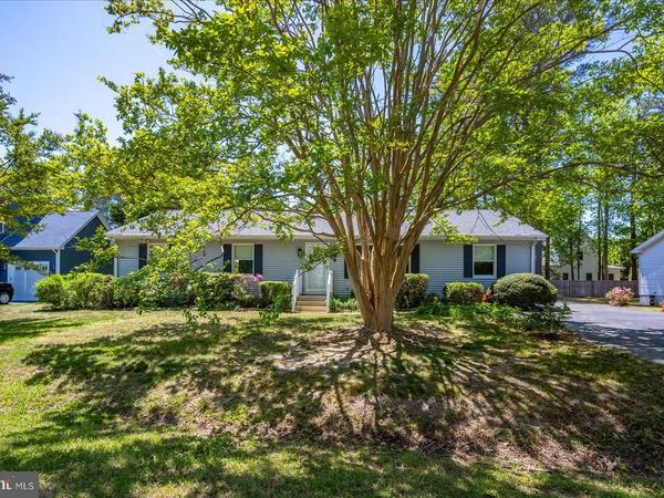 6 FRONTIER DRIVE, OCEAN VIEW, DE 19970