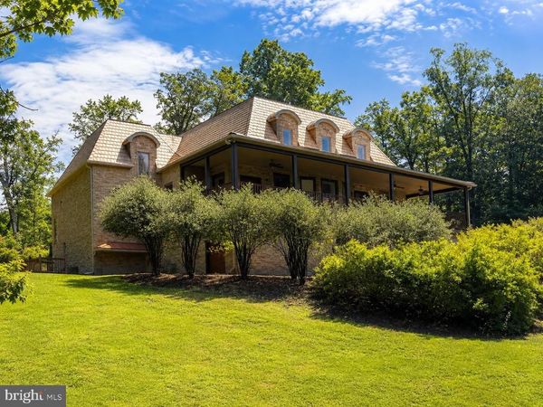 308 DIAMOND COVE RD , BRIDGEPORT, WV 26330