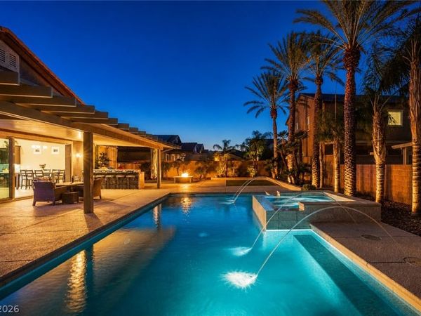 7714 W Camero Avenue , Las Vegas, NV 89113