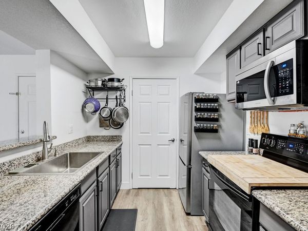 6800 E Lake Mead Boulevard, Unit 1004, Las Vegas, NV 89156