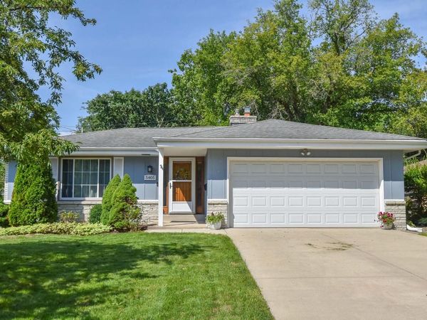 5405 N Shasta DRIVE, Glendale, WI 53209