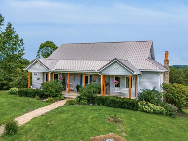 28491 Starr Route Road , Logan, OH 43138