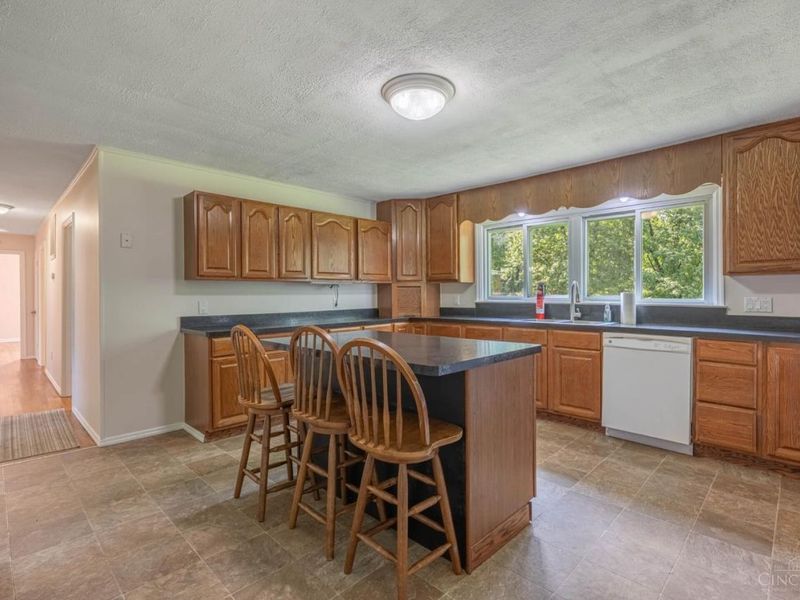 1895 Ryan Road, Springboro, OH 45066 Photo 7