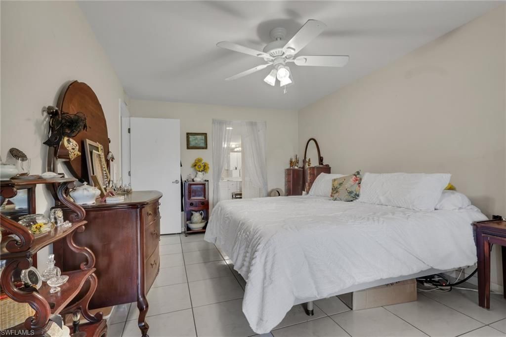5770 Trailwinds Dr , Unit 213, Fort Myers, FL 33907 Photo