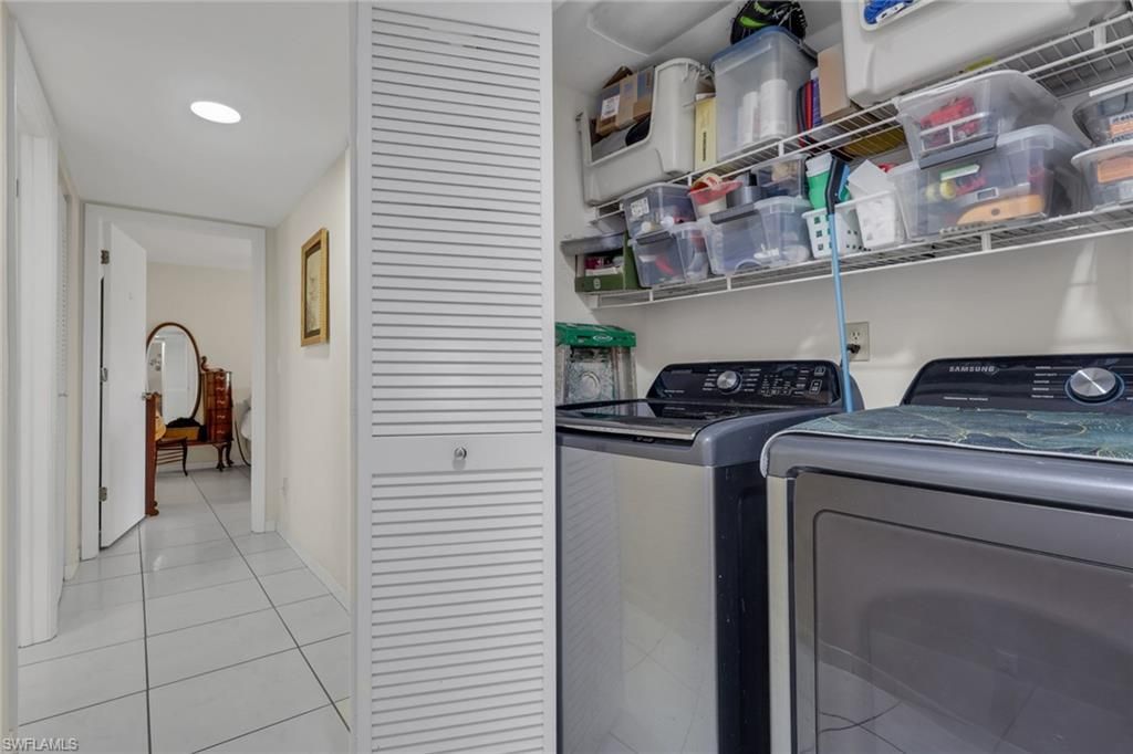 5770 Trailwinds Dr , Unit 213, Fort Myers, FL 33907 Photo