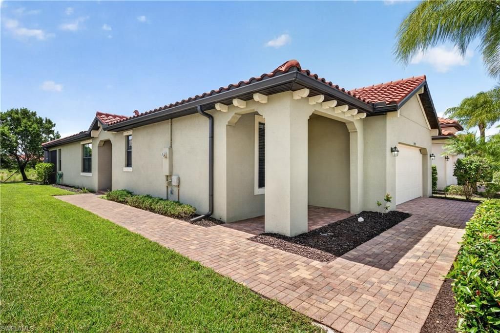 1595 Marton Ct , Naples, FL 34113 Photo
