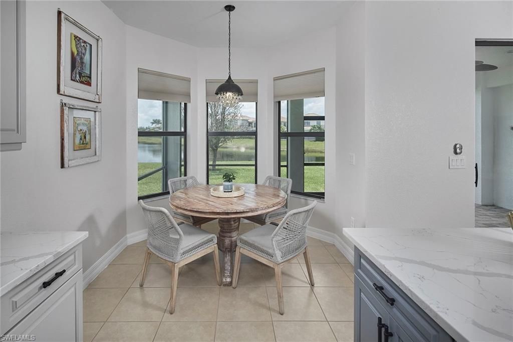3742 Madeira Ct, Naples, FL 34119 Photo