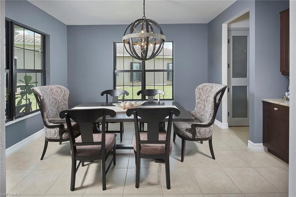 3742 Madeira Ct, Naples, FL 34119 Photo