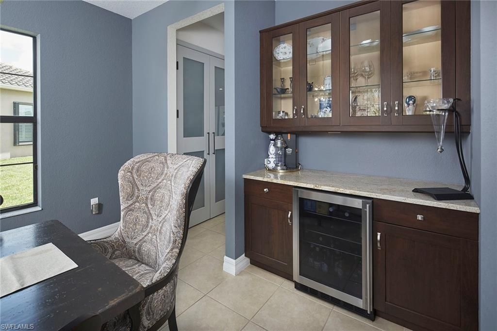 3742 Madeira Ct, Naples, FL 34119 Photo
