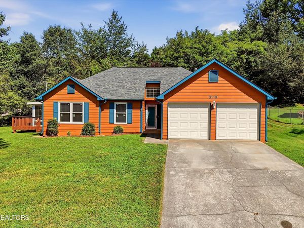 3119 Kingsmore Drive, Knoxville, TN 37921
