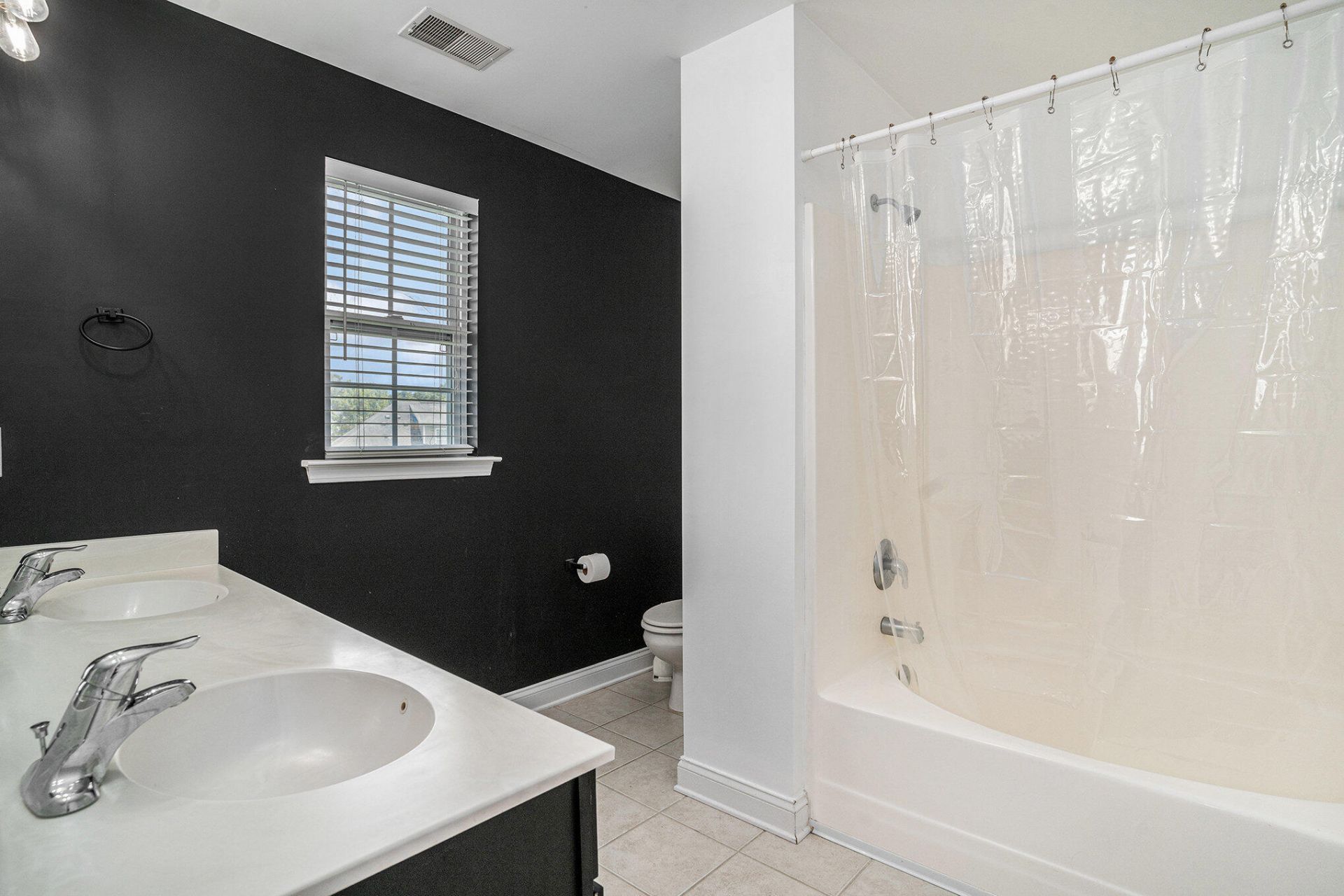 4064 Hartland Street Photo 19