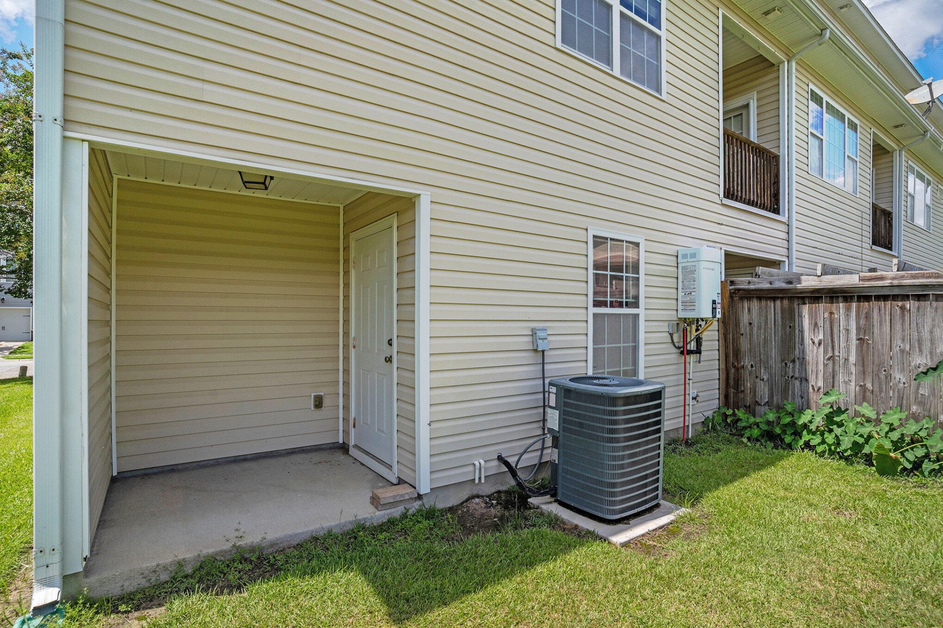 4064 Hartland Street Photo 25